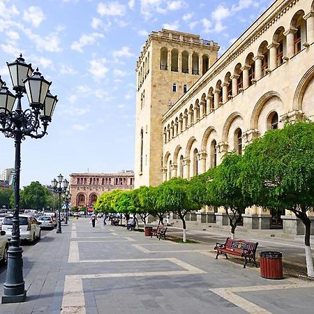 Friendship Hostel & Tours Yerevan Luaran gambar